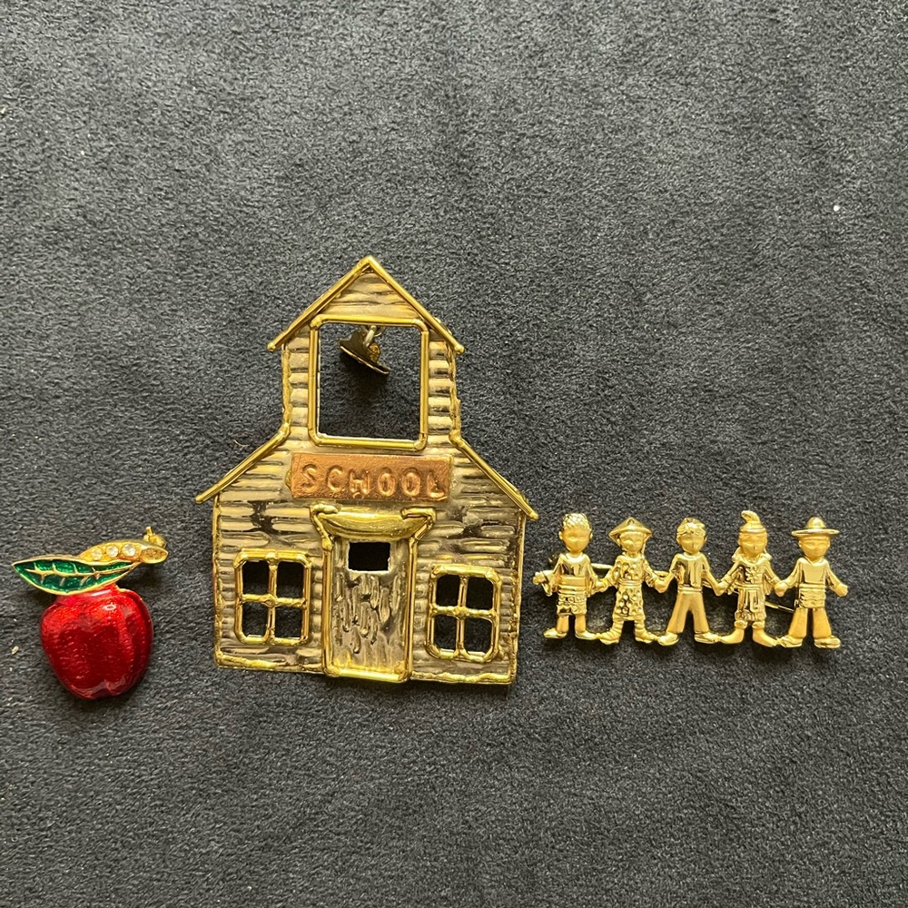 Antique brooches for teachers